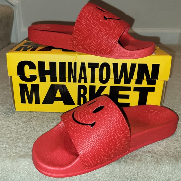 Chinatown Market CTM Smiley Slide Sandal Red Black - Picture 1 of 5